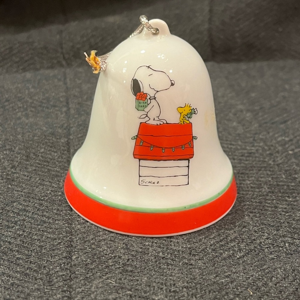 Peanuts Vintage Snoopy Bell Ornament